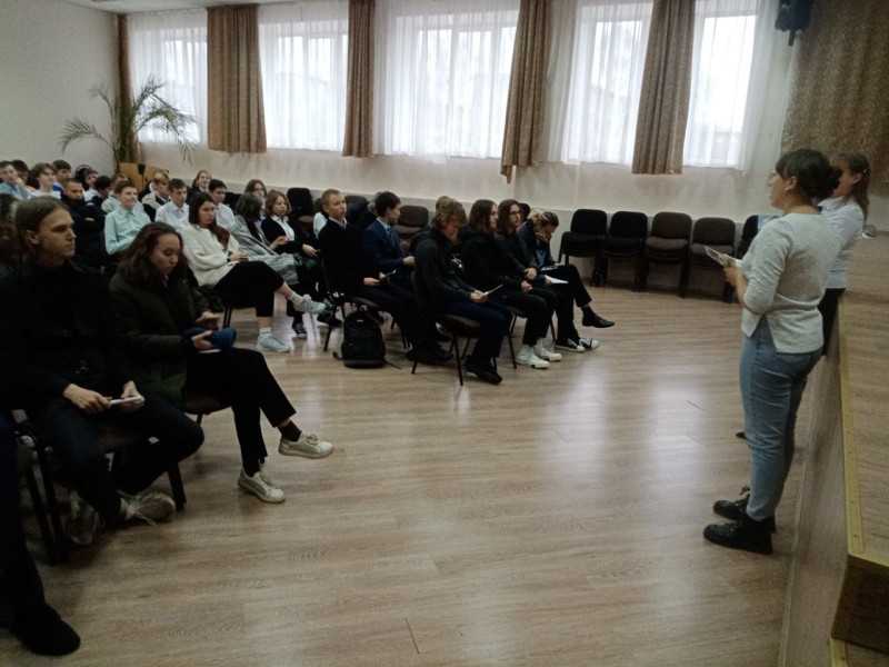 Российский Университет кооперации провел встречи со старшеклассниками нашей школы.